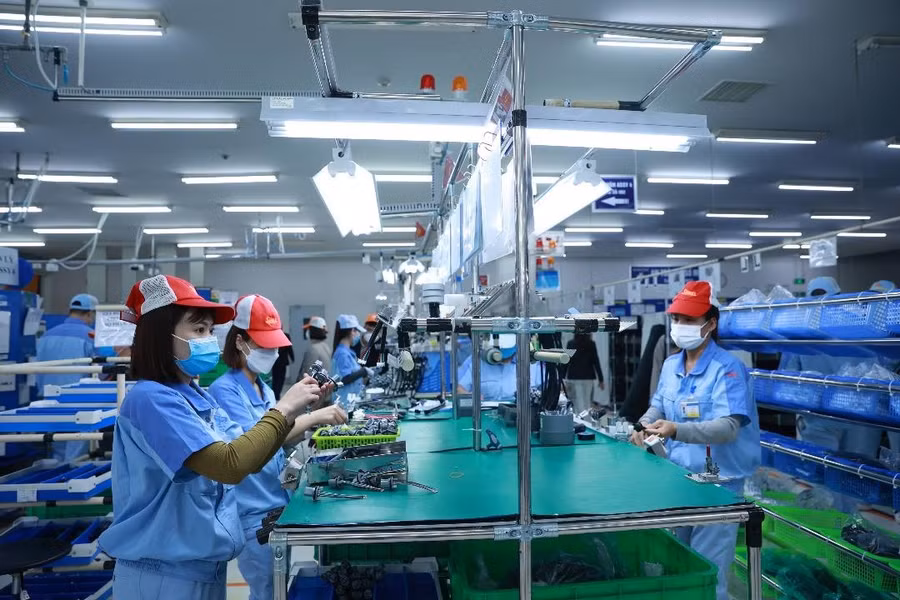  Công nhân Công ty Stanley Việt Nam. Ảnh: Hải Nguyễn