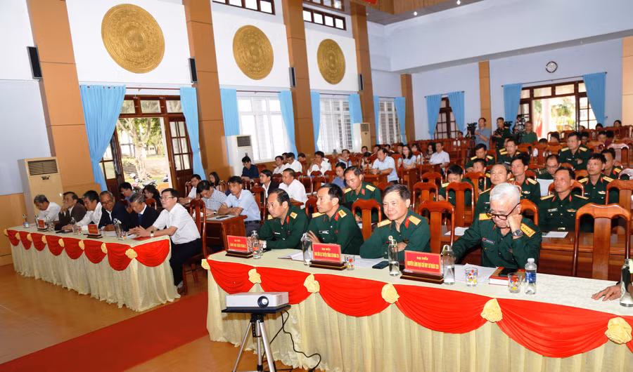 Quang cảnh hội nghị sơ kết 30 năm hoạt động kết nghĩa g. Ảnh: Vĩnh Hoàng