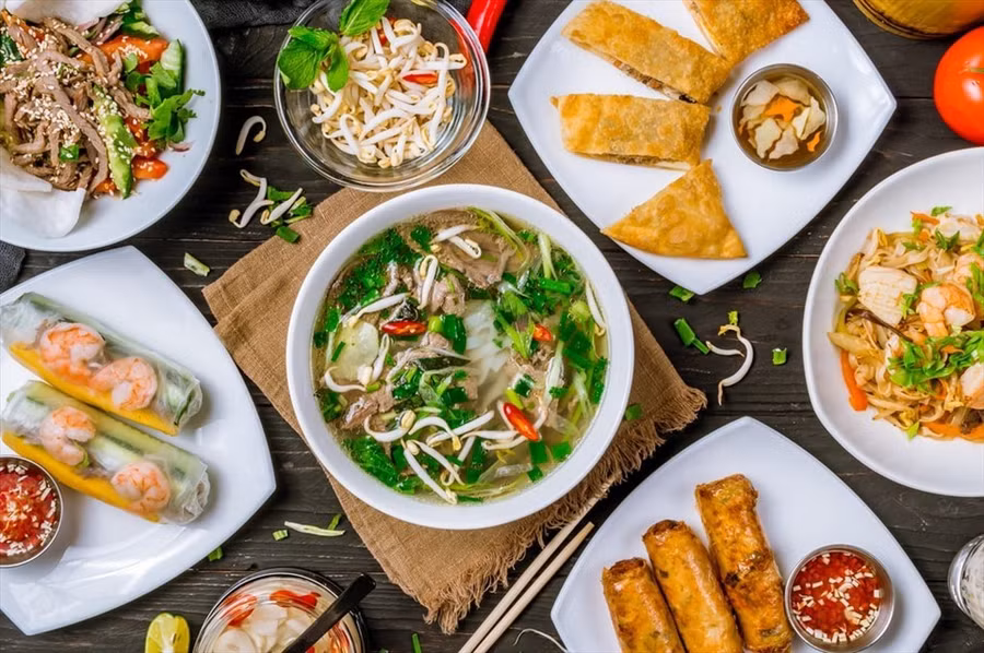 Việt Nam là điểm đến ẩm thực hấp dẫn nhất Châu Á. Ảnh: GuideVietnam/laodong