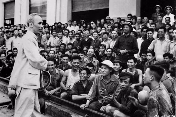 Ảnh: Tư Liệu