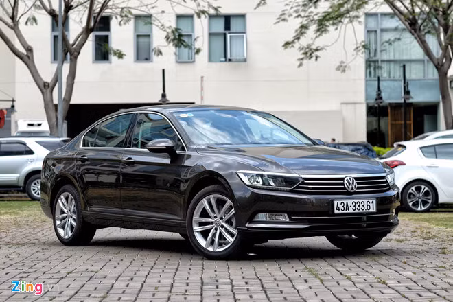 Wolkswagen Passat BlueMotion Comfort được giảm giá đến 40 triệu đồng