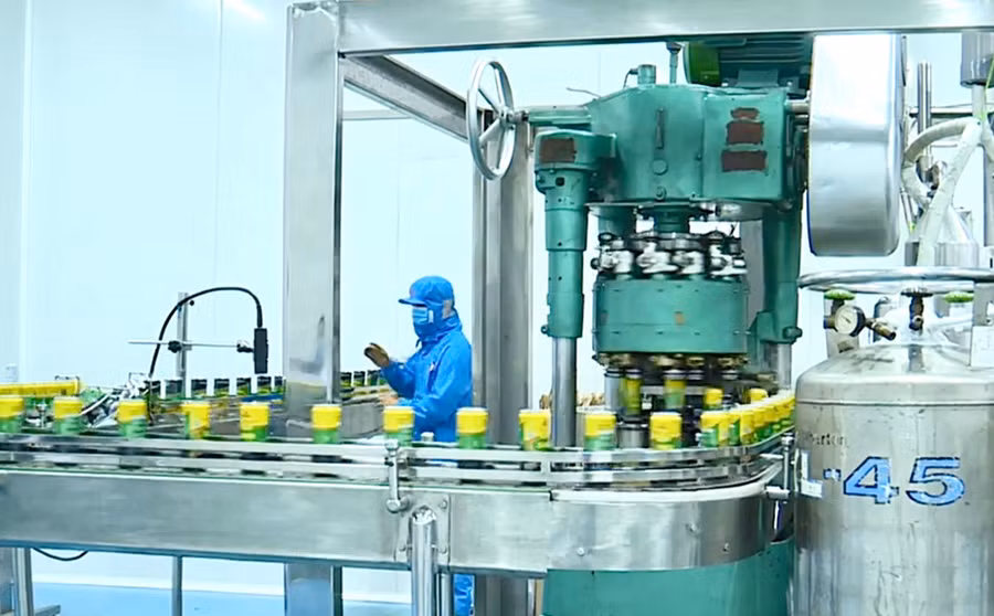 Nhà máy chế biến các sản phẩm đồ uống của Công ty Phát triển Khoa học Quốc tế Trường Sinh 1. Ảnh: Hà DUy