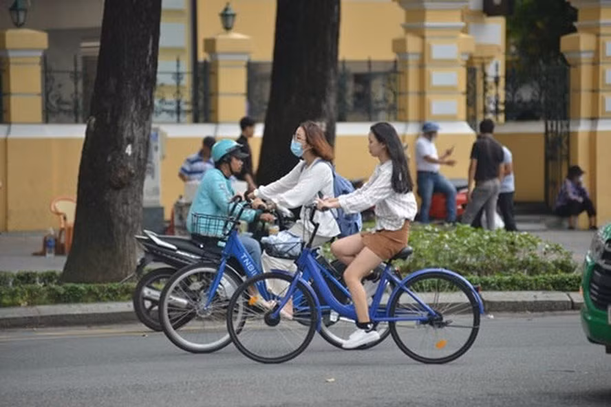 Xe đạp công cộng chỉ có thể "sống" nếu nó tồn tại song hành với các phương tiện vận tải công cộng. Ảnh: GA Xe đạp công cộng chỉ có thể