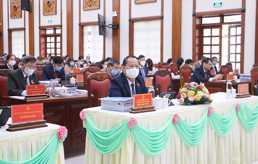 Các đại biểu tham dự kỳ họp. Ảnh: Tấn Thi Các đại biểu tham dự kỳ họp. Ảnh: Tấn Thi