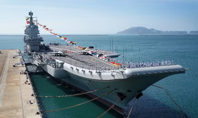  Tàu sân bay Sơn Đông được biên chế cho Chiến khu Nam bộ của Trung Quốc - Chụp màn hình Hoàn Cầu thời báo
