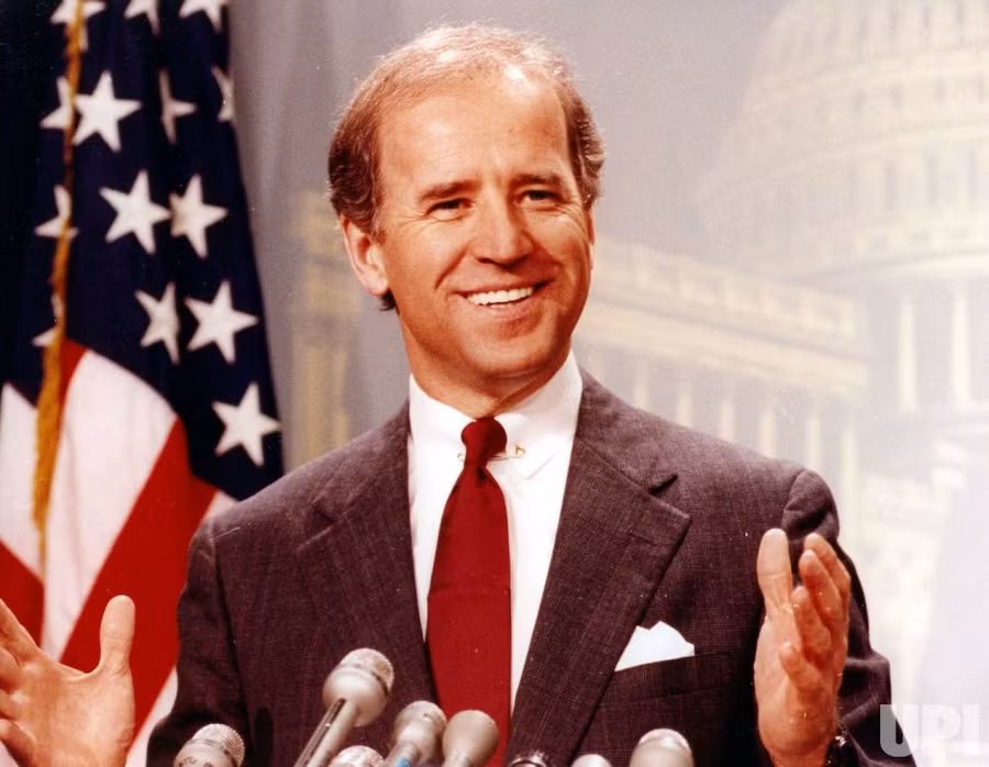  Ông Biden khi còn trẻ (ảnh: SCMP)