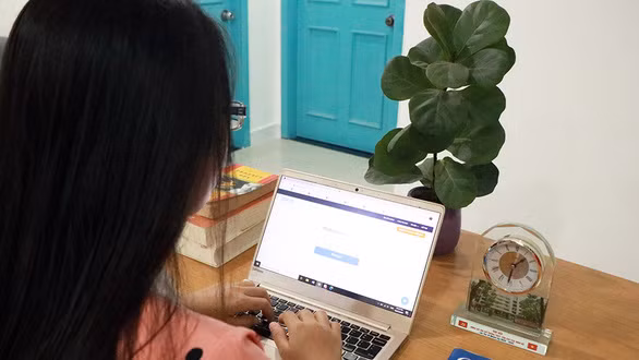 Nhiều du học sinh Việt Nam phải thức đêm học online theo giờ của nước ngoài - Ảnh: TRỌNG NHÂN Nhiều du học sinh Việt Nam phải thức đêm học online theo giờ của nước ngoài - Ảnh: TRỌNG NHÂN