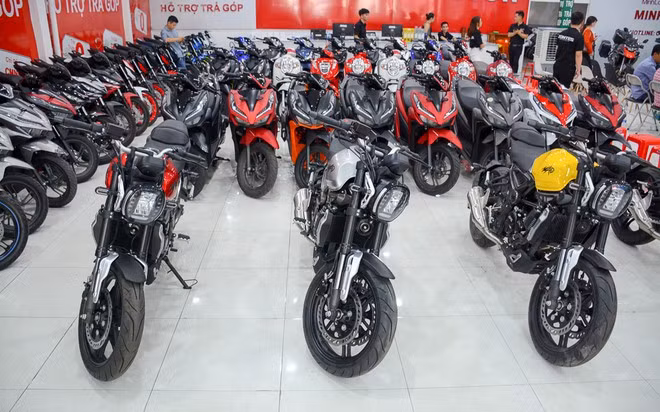 Motorcycles Data dự báo doanh số bán mô tô xe máy tại Việt Nam năm 2020 giảm khoảng 10,9% so với năm 2019