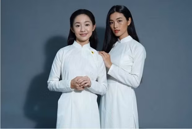 Hoàng Hà (trái) vào vai Dao Ánh, Lan Thy (phải) vào vai chị gái Bích Diễm. Hoàng Hà (trái) vào vai Dao Ánh, Lan Thy (phải) vào vai chị gái Bích Diễm.