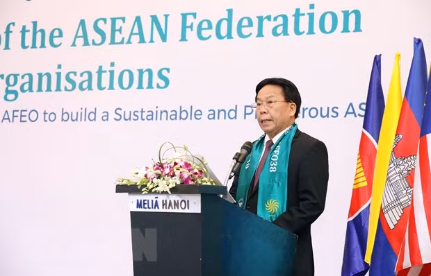 Phó Chủ tịch Liên hiệp các hội Khoa học và Kỹ thuật Việt Nam (VUSTA) Nghiêm Vũ Khải phát biểu Khai mạc Hội nghị(Ảnh: Anh Tuấn/TTXVN)