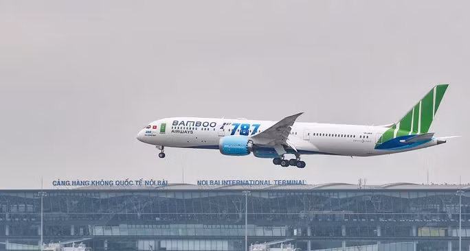 Bamboo Airways sẽ được phép thực hiện các chuyến bay thẳng không nối chuyến bằng máy bay thân rộng Boeing 787-9 Dreamliner, giữa các sân bay lớn của Việt Nam ở Hà Nội, TP HCM tới tất cả các cảng hàng không quốc tế tại Mỹ