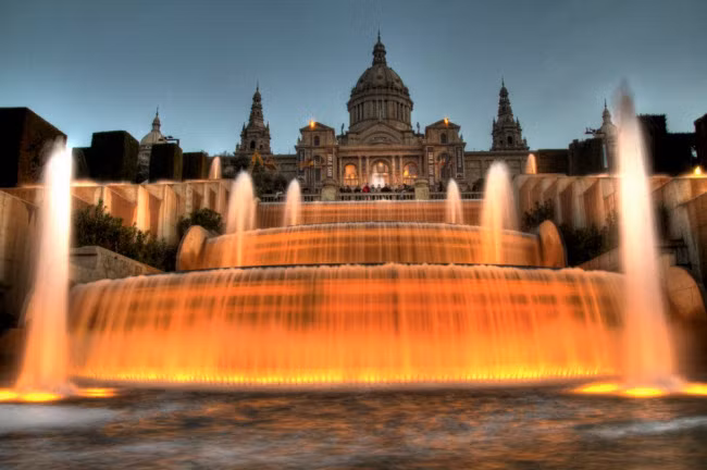  Đài phun nước Montjuïc, Tây Ban Nha.