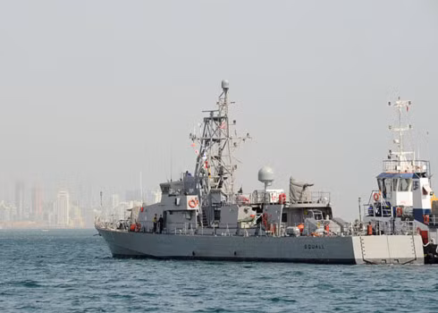 Tàu USS Thunderbolt.