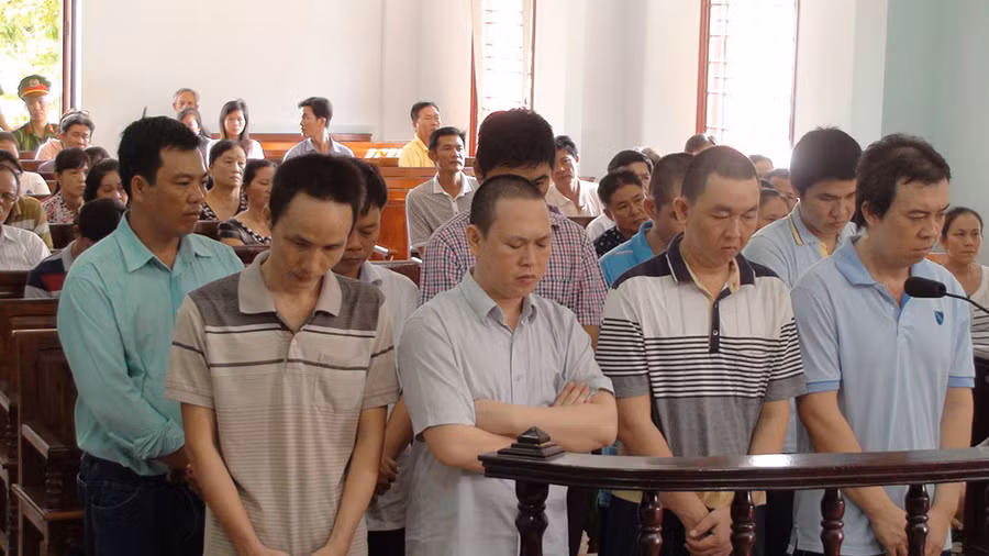  Chín bị cáo trong vụ thanh tra giao thông Cần Thơ nhận hối lộ đồng loạt kháng cáo