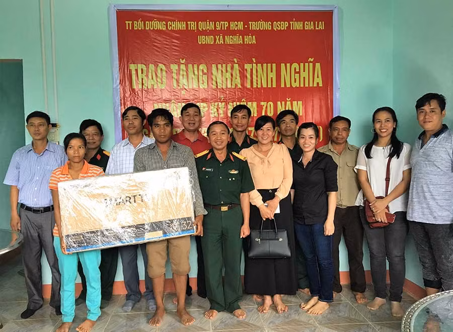 Ngôi nhà tình nghĩa của gia đình chị Chí được hỗ trợ với tổng kinh phí 80 triệu đồng. Ảnh: Phương Linh Ngôi nhà tình nghĩa của gia đình chị Chí được hỗ trợ với tổng kinh phí 80 triệu đồng. Ảnh: Phương Linh