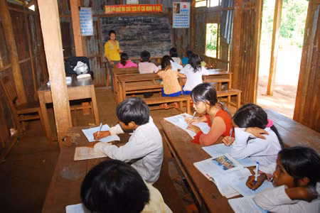Một lớp học ở vùng sâu-vùng xa. Ảnh: Lê Anh