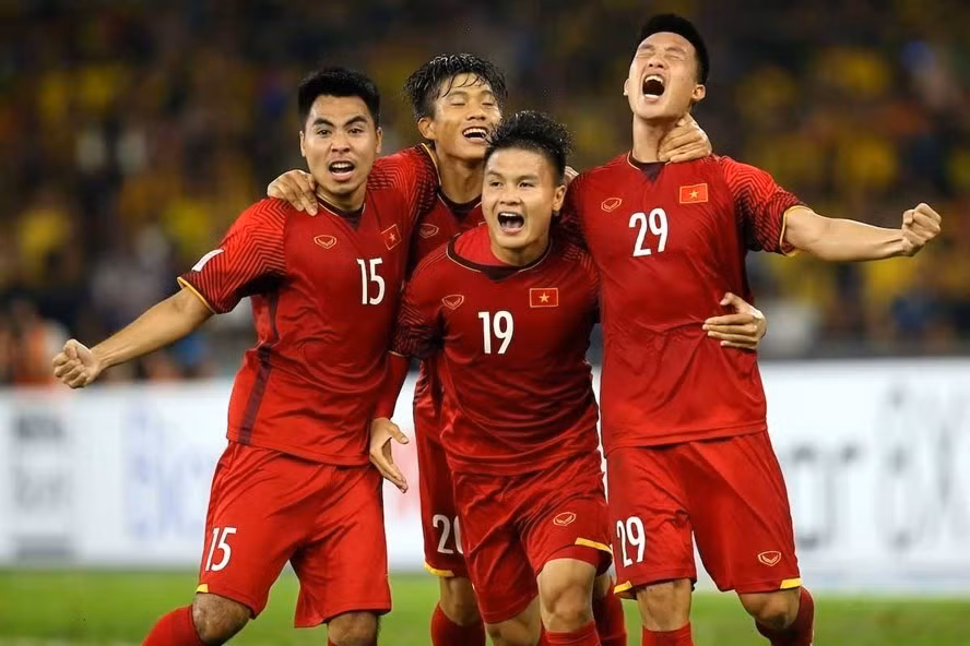 Tuyển Việt Nam có nhiều cơ hội giành vé dự World Cup 2026 khi số đội tăng lên 48. Ảnh: AFF.