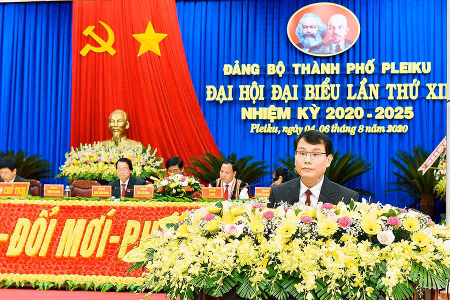 ông Trịnh Duy Thuân tái đắc cử Bí thư Thành ủy Pleiku khóa XII (nhiệm kỳ 2020-2025)
