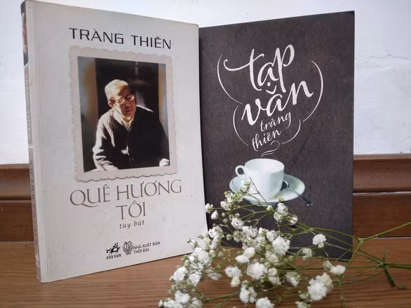 Tạp văn của Tràng Thiên - một tác giả văn học miền Nam trước 1975, được xuất bản gần đây - Ảnh: T.ĐIỂU
