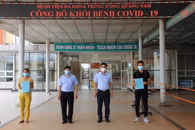 2 bệnh nhân Covid-19 ở tỉnh Quảng Nam xuất viện ngày 13-8