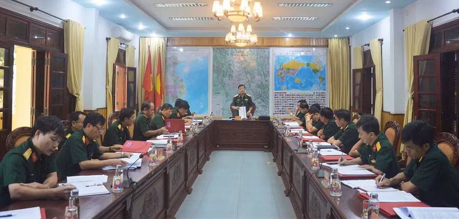 Quang cảnh buổi làm việc. Ảnh: Huy Bắc