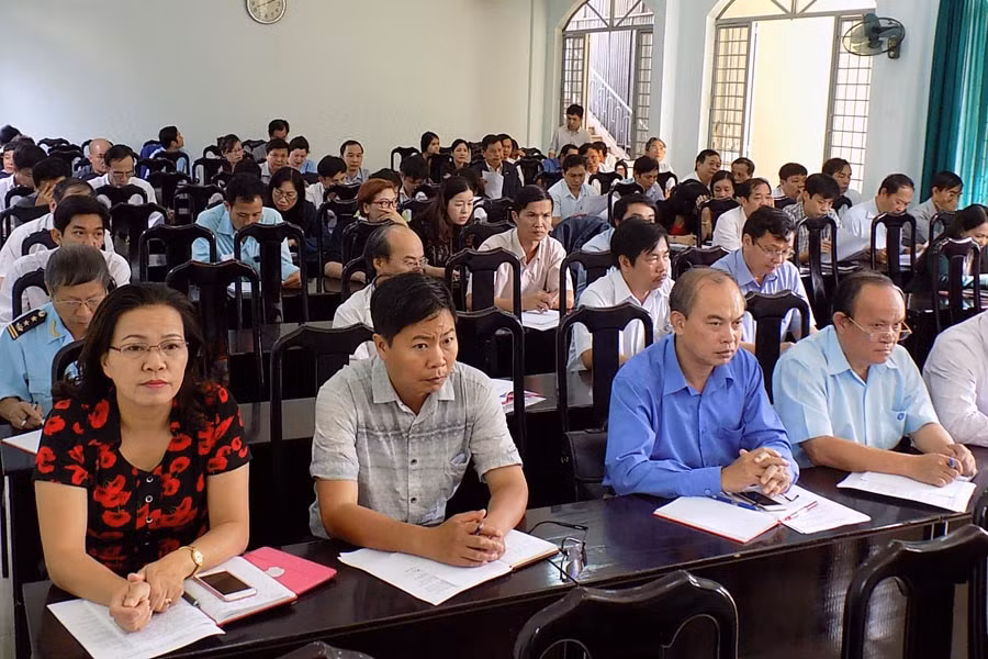 Đại diện các tổ chức cơ sở Đảng trực thuộc dự hội nghị. Ảnh: T.N a