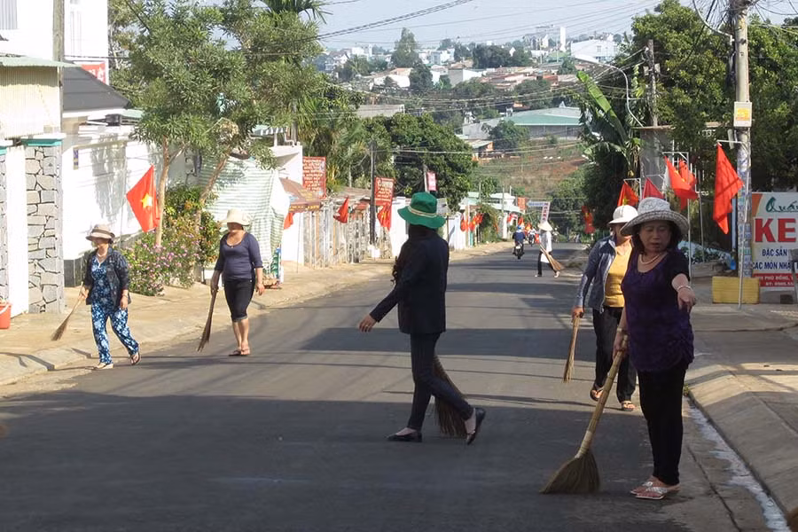 thực hiện tốt cuộc vận động “Xây dựng gia đình 5 không, 3 sạch”