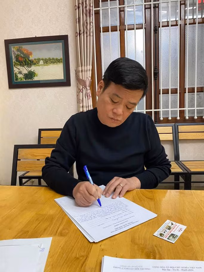  Ngô Văn Phương tại cơ quan công an