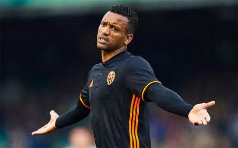 Nani và các đồng đội ở Valencia đang có phong độ không tốt.
