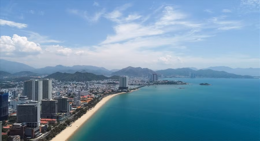 Khánh Hoà đề nghị các đơn vị tư vấn phân tích kỹ các nguy cơ về vấn đề môi trường của thành phố Nha Trang hiện nay và dự báo vấn đề môi trường trong tương lai để đề xuất phương án giải quyết hiệu quả. Ảnh: TC Khánh Hoà đề nghị các đơn vị tư vấn phân tích kỹ các nguy cơ về vấn đề môi trường của thành phố Nha Trang hiện nay và dự báo vấn đề môi trường trong tương lai để đề xuất phương án giải quyết hiệu quả. Ảnh: TC