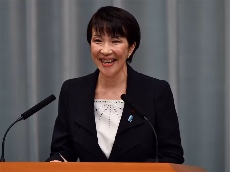  Cựu Bộ trưởng Nội vụ Sanae Takaichi có cơ hội trở thành nữ thủ tướng đầu tiên của Nhật Bản với sự ủng hộ từ ông Abe Shinzo. Ảnh: AFP