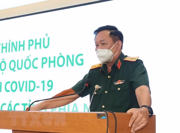 Thượng tướng Võ Minh Lương phát biểu tại buổi làm việc. (Ảnh: Hồng Pha/TTXVN phát)