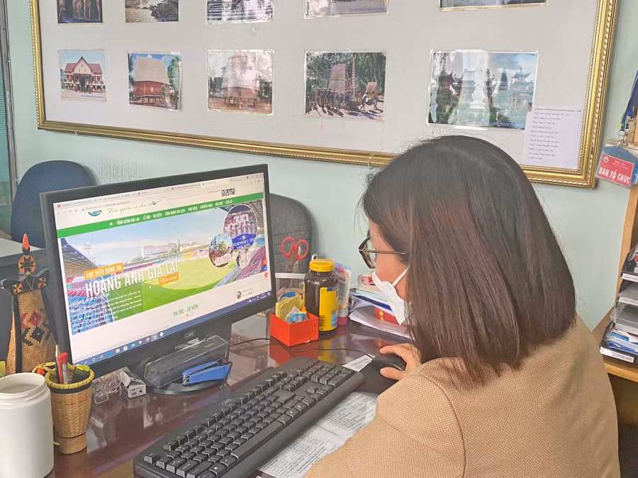 Nội dung website “Gia Lai-Trải nghiệm và chia sẻ” luôn được cập nhật đa dạng, phong phú. Ảnh: Phương Linh