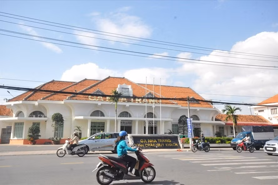 Khánh Hòa thống nhất việc để xuất di dời Ga Nha Trang ra khỏi nội thành. Ảnh: NB Khánh Hòa thống nhất việc để xuất di dời Ga Nha Trang ra khỏi nội thành. Ảnh: NB
