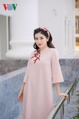  Huyền My cũng đang tích cực rèn luyện, trau dồi kiến thức và kỹ năng dẫn chương trình để chuẩn bị cho vai trò biên tập và MC của Đài Truyền hình Việt Nam.