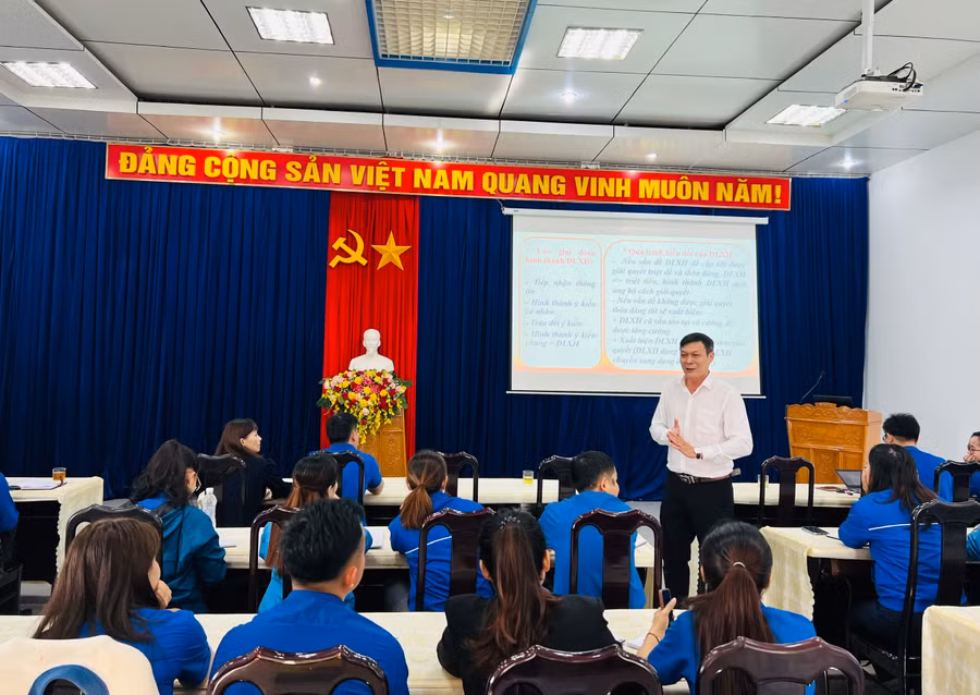 Quang cảnh hội nghị tập huấn báo cáo viên của Đoàn năm 2022. Ảnh: Phan Lài