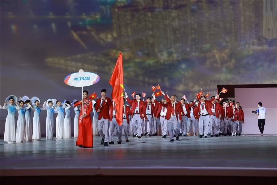 Đoàn thể thao Việt Nam giành ngôi nhất toàn đoàn tại SEA Games 31. Ảnh: Hải Nguyễn 