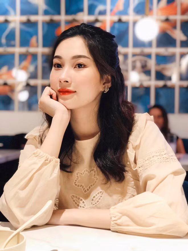 Cuộc sống hôn nhân hạnh phúc của cô cũng khiến nhiều người ngưỡng mộ ẢNH: FBNV