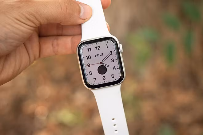 Đừng mong đợi một Apple Watch thiết kĐừng mong đợi một Apple Watch thiết kế mới hoàn toàn trong đêm nay ẢNH: PHONEARENAế mới hoàn toàn trong đêm nay ẢNH: PHONEARENA