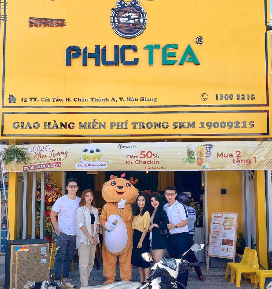 Cửa hàng trà sữa Phúc Tea của CEO 9X Lý Tấn Tài mới khai trương trong tháng 8/2020.
