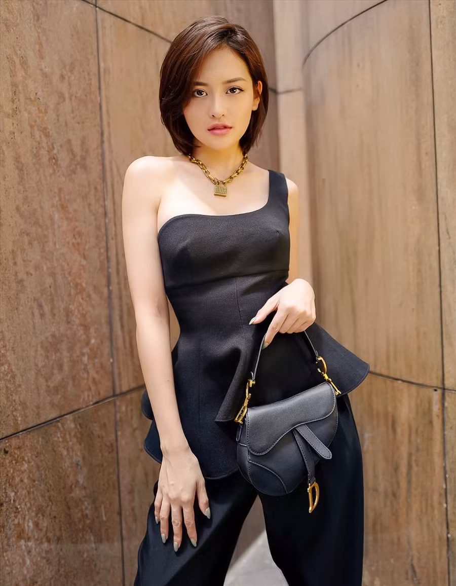 Sự thể hiện trọn vẹn cảm xúc của nhân vật Ánh trong những tập gần đây đã khẳng định được khả năng diễn xuất đa dạng của nữ diễn viên. Trong tương lai, Thùy Anh vẫn tiếp tục nuôi dưỡng đam mê với nghệ thuật, học hỏi từng ngày để hoàn thiện bản thân, mang đến những sản phẩm tốt nhất dành tặng khán giả. Ảnh: NVCC.