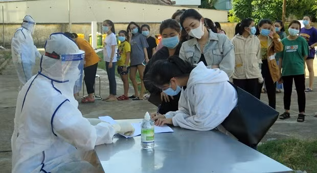 Phú Yên: 119 người trở về từ Đà Nẵng hết thời gian cách ly y tế. (Ảnh: Xuân Triệu/TTXVN)