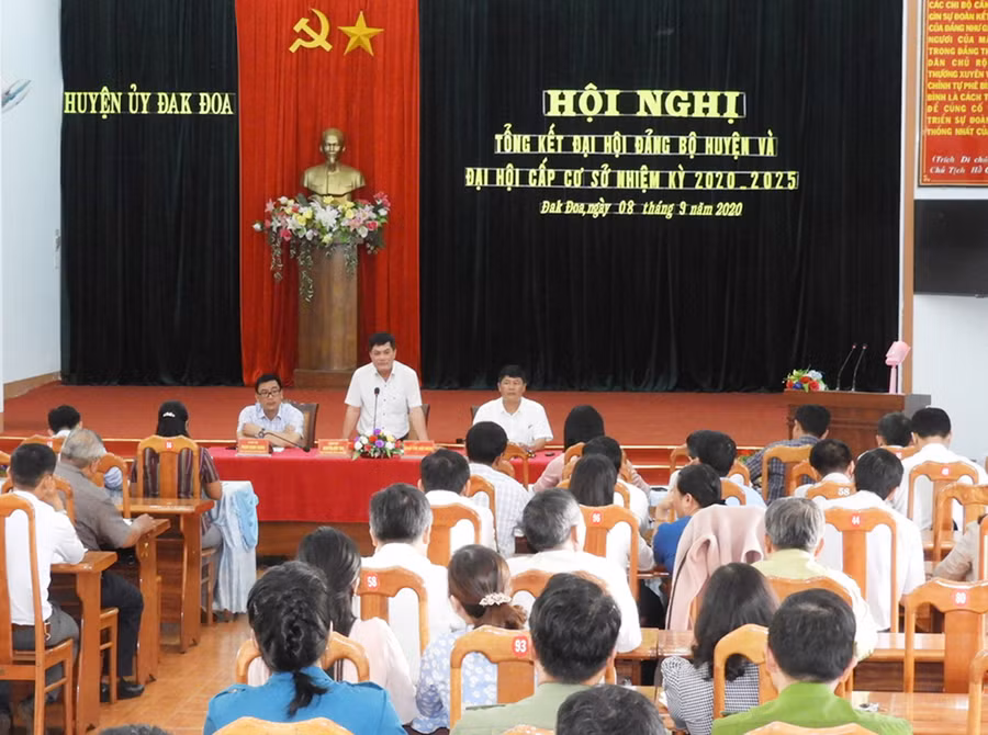 Toàn cảnh hội nghị