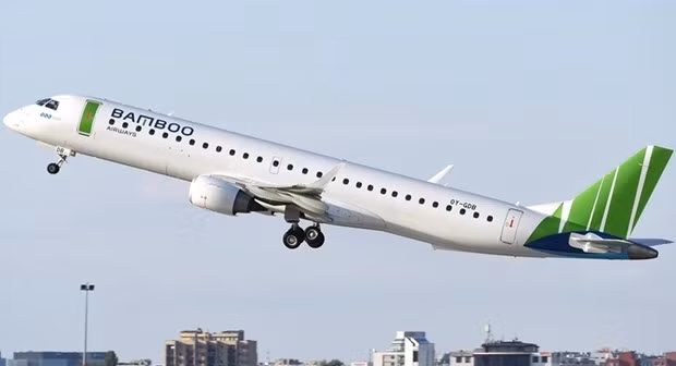 Dòng máy bay Embraer E195 được Bamboo Airways đưa vào khai thác 3 đường bay tới Côn Đảo. (Ảnh: PV/Vietnam+)