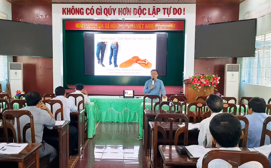  Quang cảnh lớp tập huấn. Ảnh: Hoàng Viên 