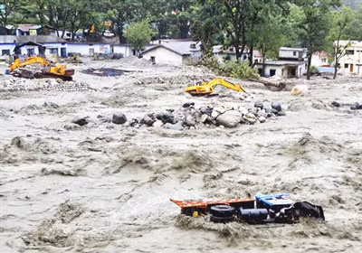 Lụt lớn tại Uttarakhand.