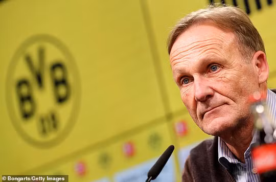 Giám đốc Dortmund Hans-Joachim Watzke khẳng định có cuộc họp bí mật tại London. Ảnh: Reuters