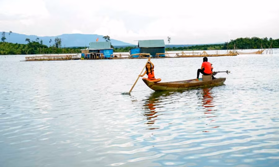  Một góc làng chài trên sông Sê San. Ảnh: internet