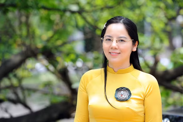 Bà Trần Minh Huyền - vụ trưởng Vụ Công tác học sinh sinh viên