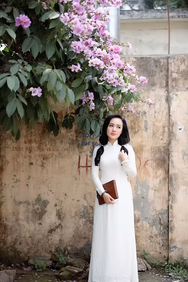 Theo BTV Hoài Anh chia sẻ, cô cùng ê kíp thực hiện bộ ảnh này trong thời gian ngắn.
